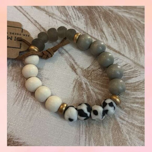 Boho Wood Bead Stretch Bracelet Gray & White - Picture 1 of 5